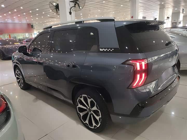 GAC Aion V 2024 2024款 埃安霸王龙 520 行政版