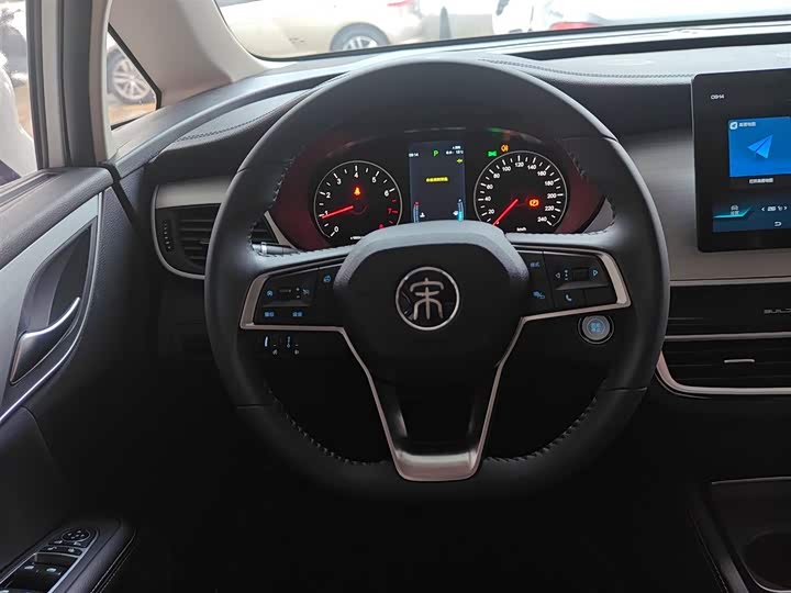 BYD Song Max 2021 2021款 升级版 1.5T 自动豪华型 7座