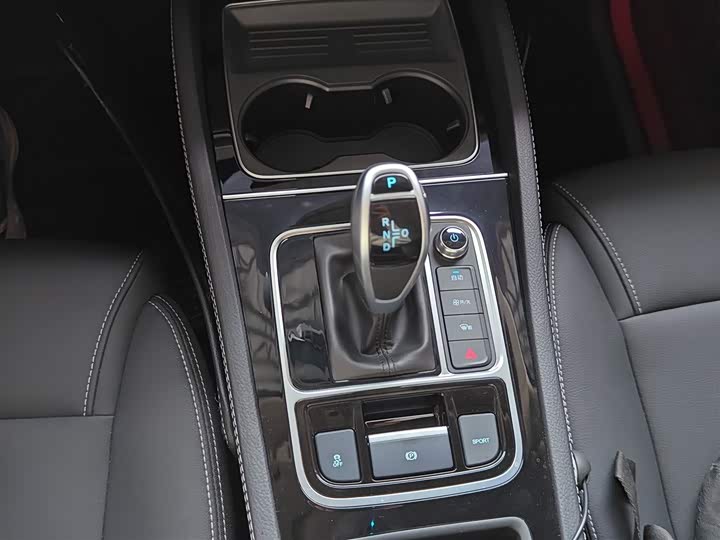 BYD Song Max 2021 2021款 升级版 1.5T 自动豪华型 7座