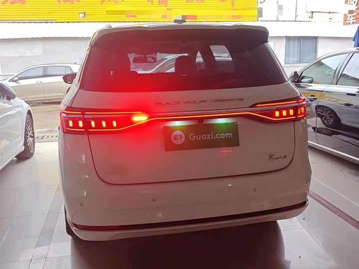 BYD Song Max 2021 2021款 升级版 1.5T 自动豪华型 7座