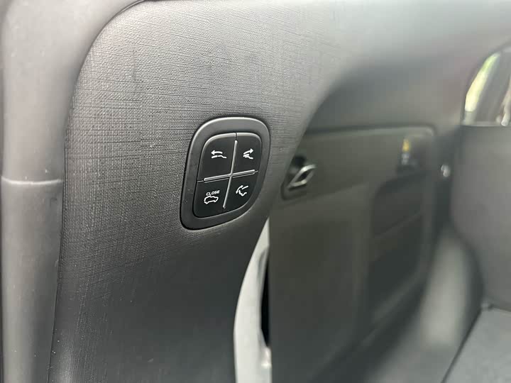 Changan Qiyuan (Nevo) E07 2025 2025款 纯电 四驱 90kWh Ultra高性能版