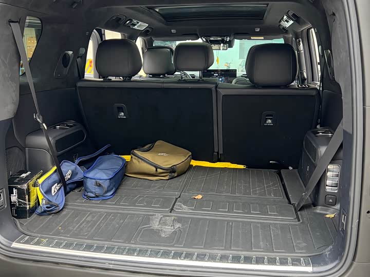 BYD FangChengBao Leopard 8 2025 2025款 智勇旗舰版 7座