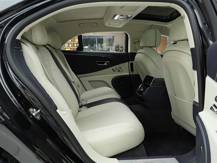 Bentley Flying Spur 2023 2023款 4.0T V8 雅度版