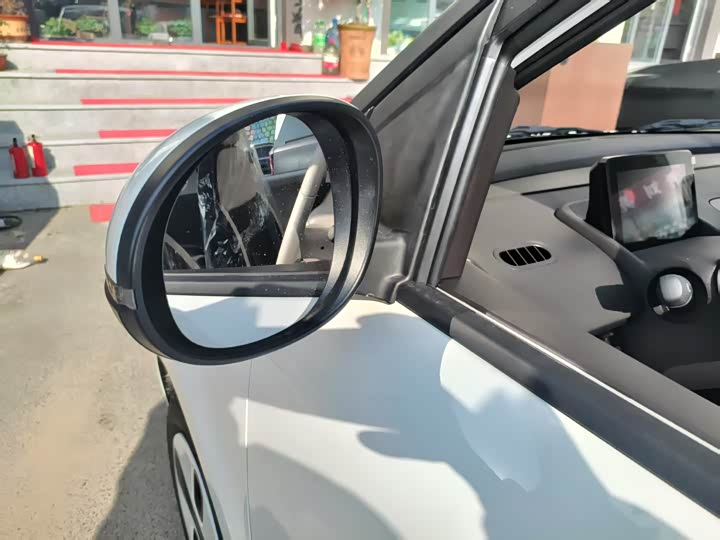 Changan Qiyuan (Nevo) Lumin 2026 2026款 宝藏版 205km 酷爱米 宁德