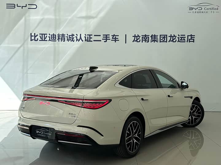 BYD Seal 07 DM-i Hybrid 2025 2025款 智驾版 DM-i 1.5L 125km 尊贵型