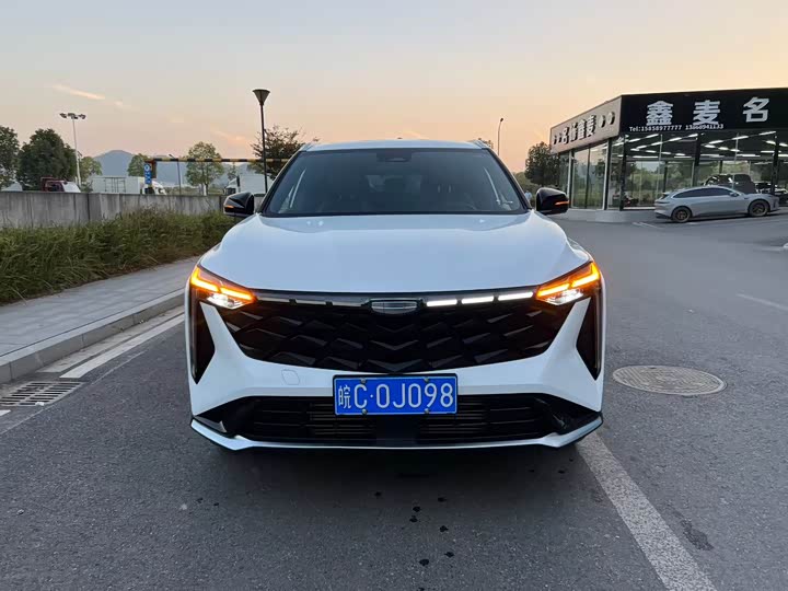 Geely Atlas 2024 2024款 1.5TD 智尊版