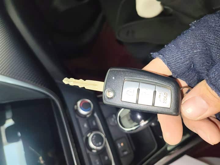 Nissan Lannia 2021 2021款 1.6L CVT炫酷版