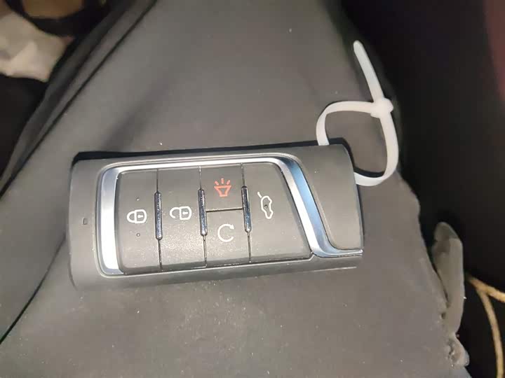 GAC Trumpchi M6 2023 2023款 PRO 270T DCT尊享版