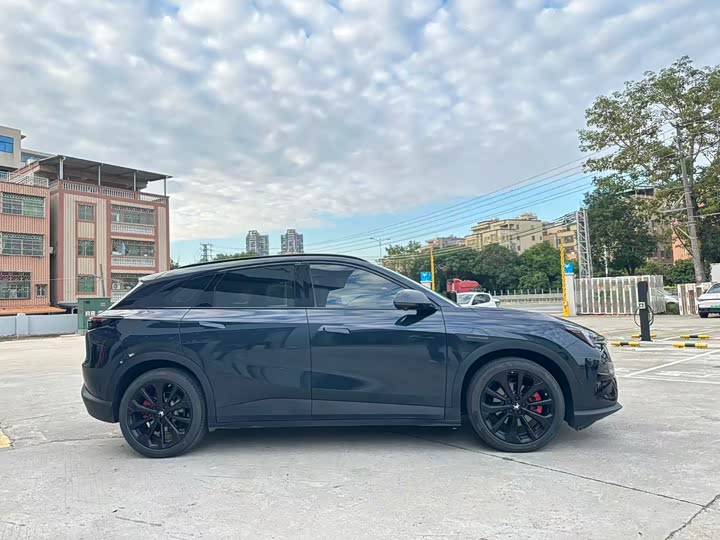 BAIC Arcfox Alpha T5 2025 2025款 630 神行版