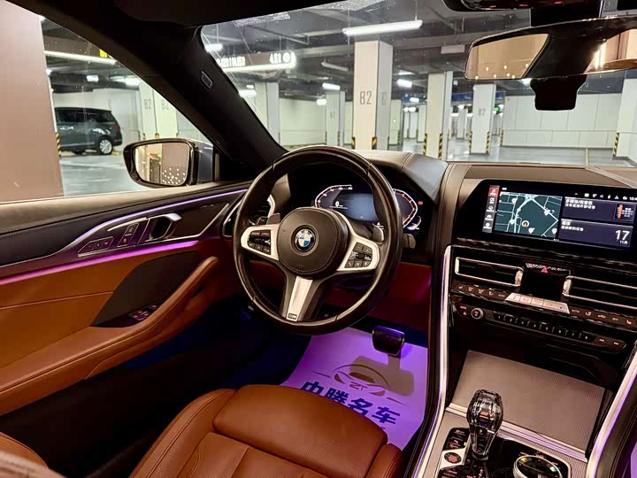 BMW 8 Series 2021 2021款 840i 四门轿跑车 M运动套装