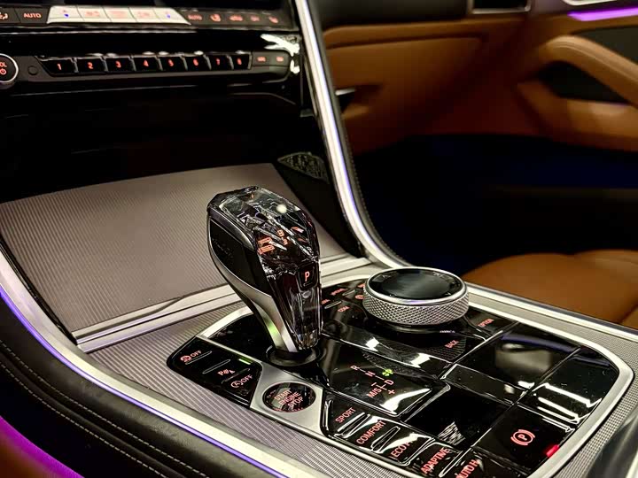 BMW 8 Series 2021 2021款 840i 四门轿跑车 M运动套装