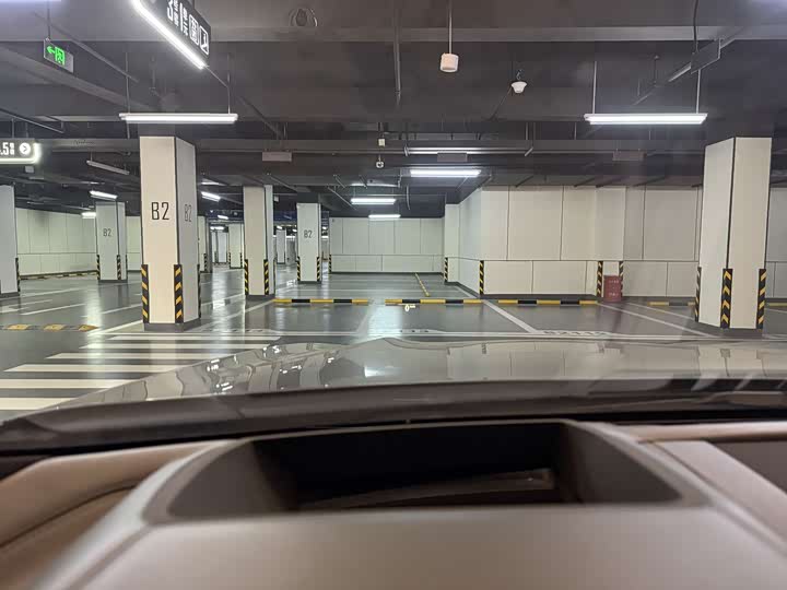 BMW 8 Series 2021 2021款 840i 四门轿跑车 M运动套装