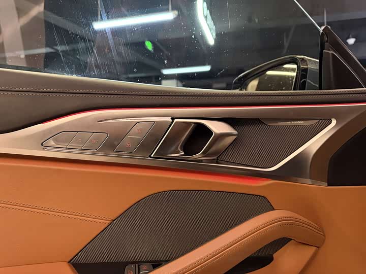 BMW 8 Series 2021 2021款 840i 四门轿跑车 M运动套装