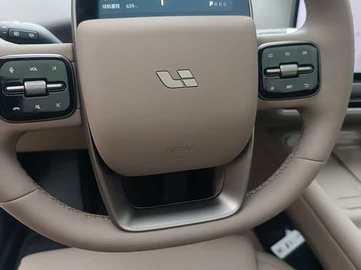 LiXiang i6 2025 2025款 两驱标准版