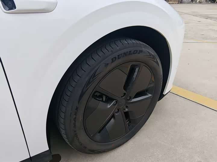 LiXiang i6 2025 2025款 两驱标准版