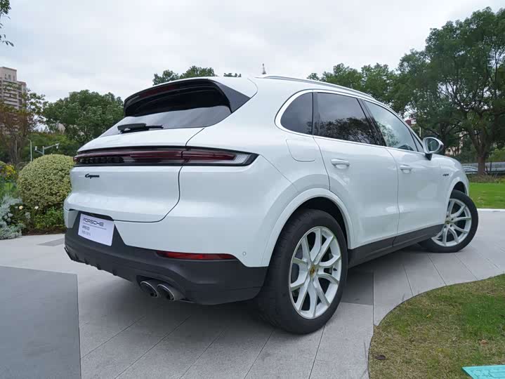 Porsche Cayenne Hybrid 2024 2024款 Cayenne E-Hybrid 2.0T