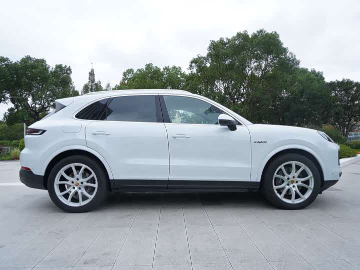 Porsche Cayenne Hybrid 2024 2024款 Cayenne E-Hybrid 2.0T