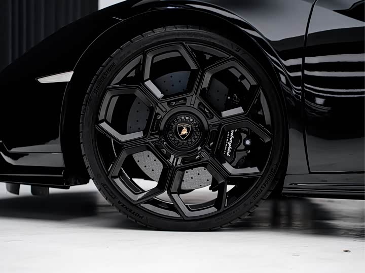 2023 Lamborghini Huracán