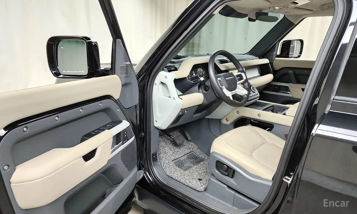 Land Rover Defender 2020 110 D250 SE