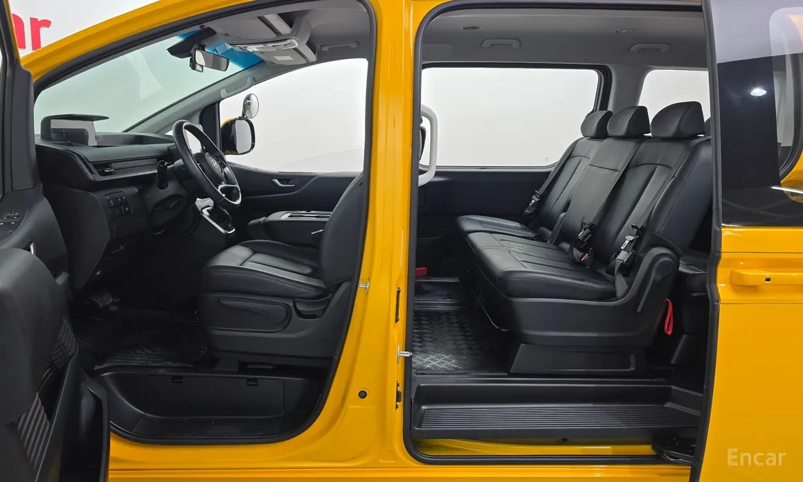 Hyundai Staria 2021 L3.5 어린이보호차