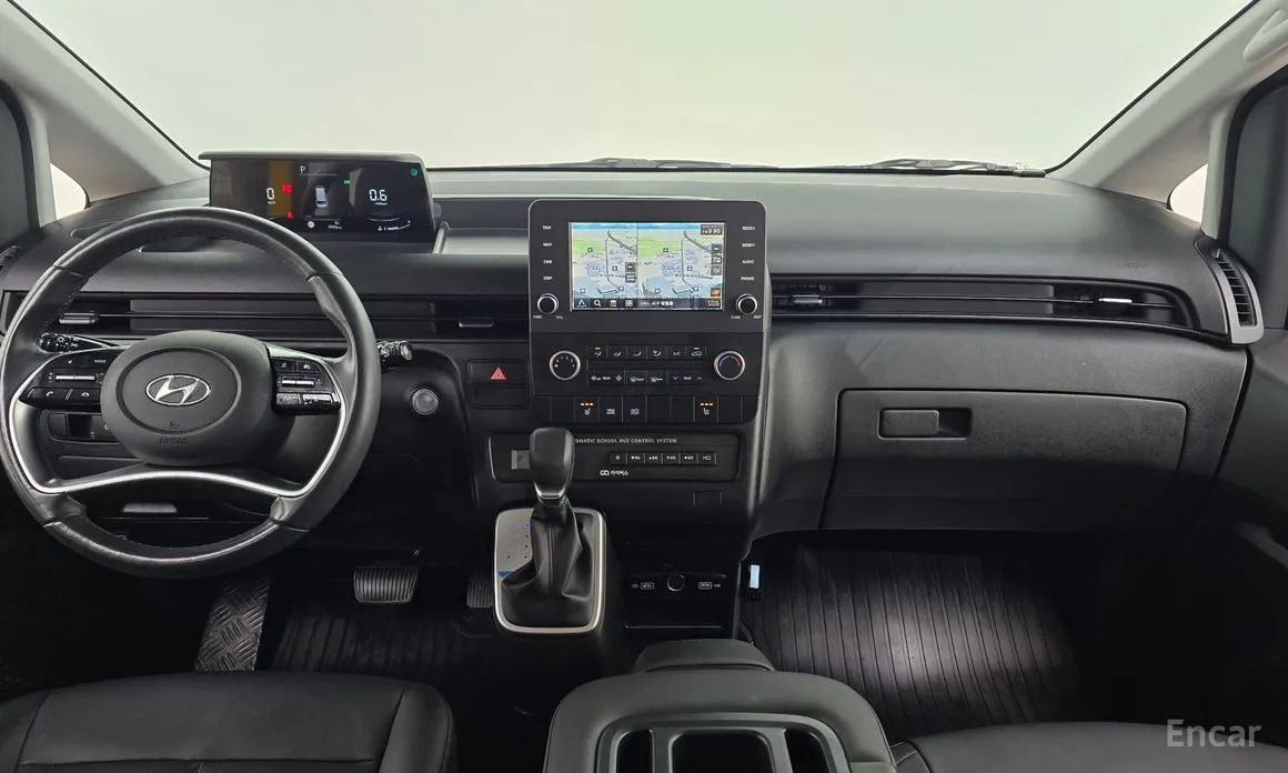 Hyundai Staria 2021 L3.5 어린이보호차