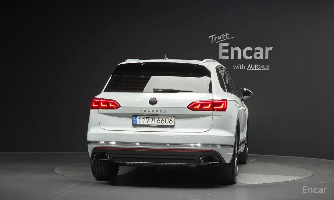2019 Volkswagen Touareg