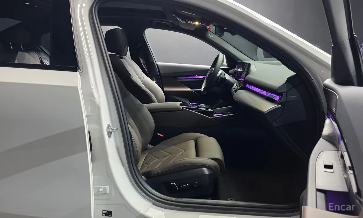 BMW 5 Series 2023 520i Special Edition