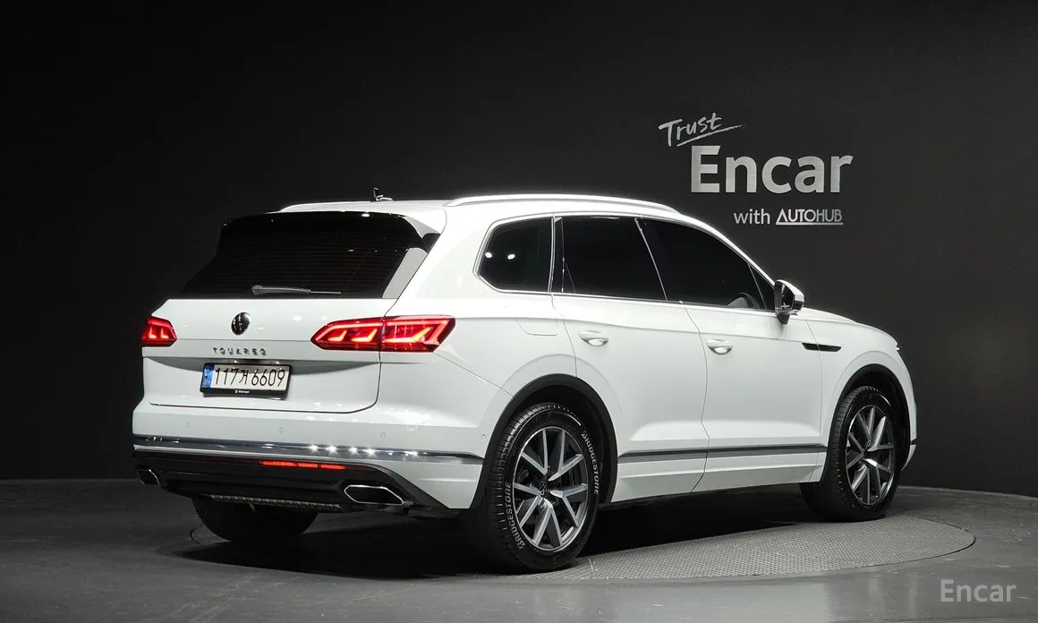 2019 Volkswagen Touareg