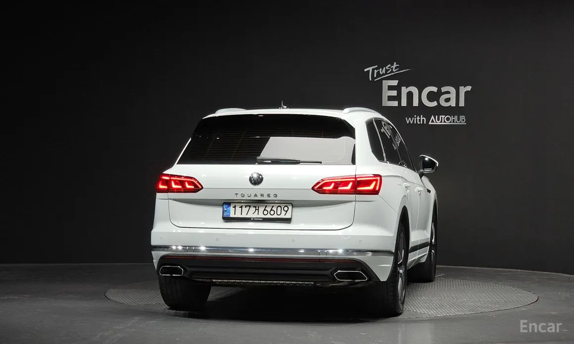 2019 Volkswagen Touareg