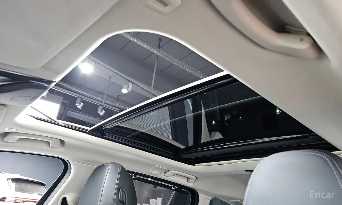 BMW 3 Series 2019 320i Touring Luxury