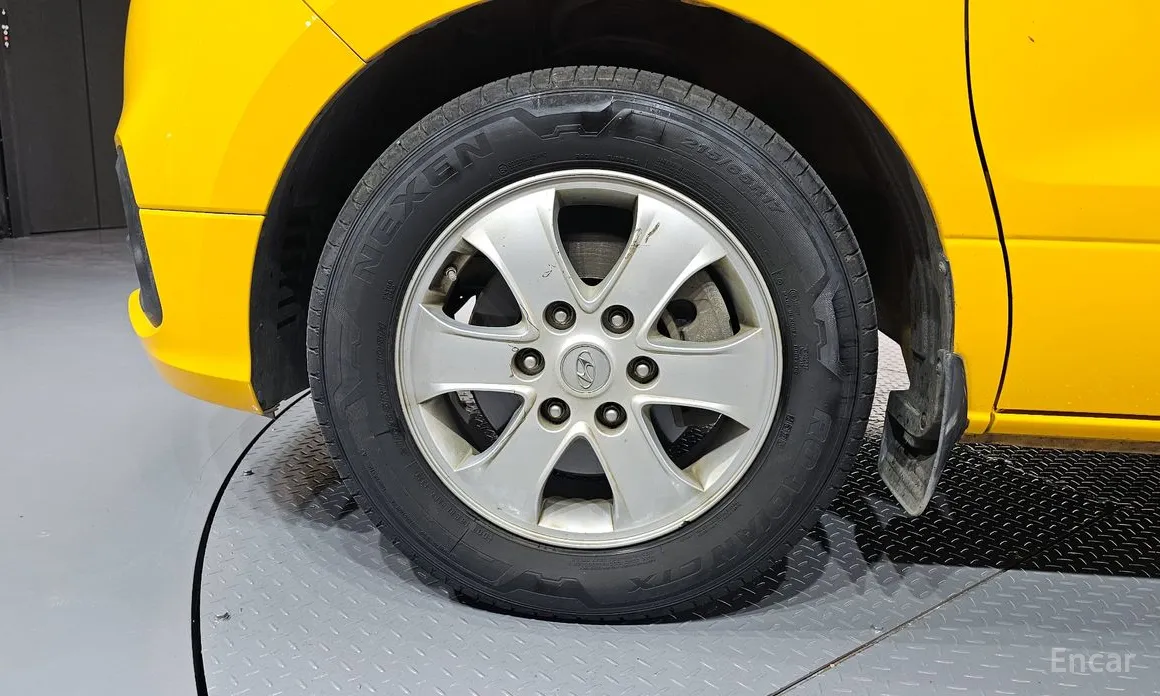 Hyundai Starex 2017 School Bus LPi