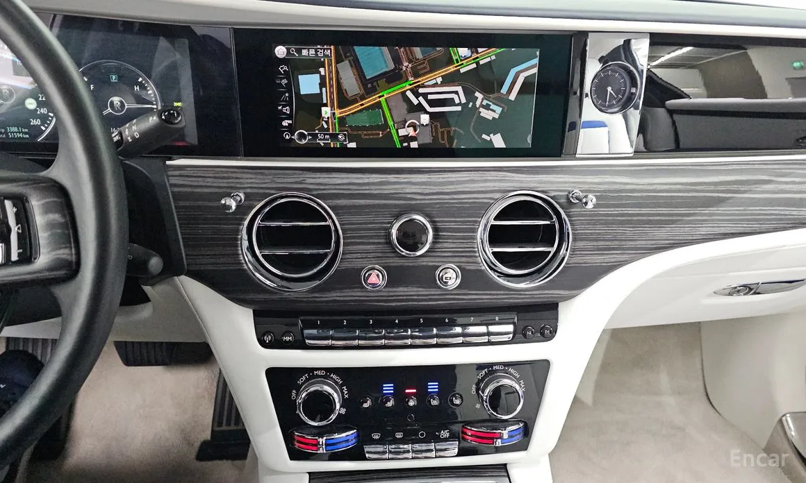 Rolls-Royce Ghost 2020 6.7 EWB V12