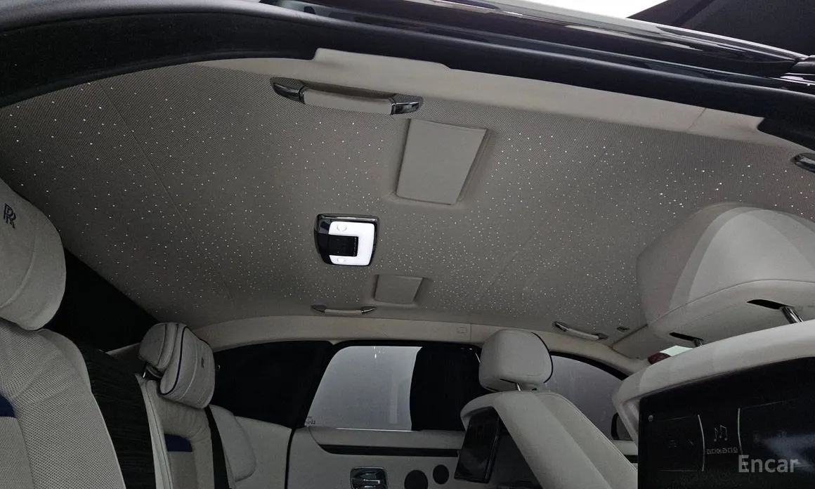 Rolls-Royce Ghost 2020 6.7 EWB V12