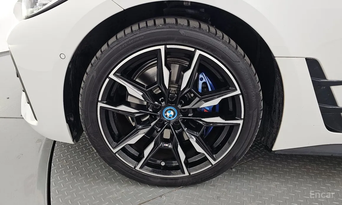 BMW i4 2021 M50