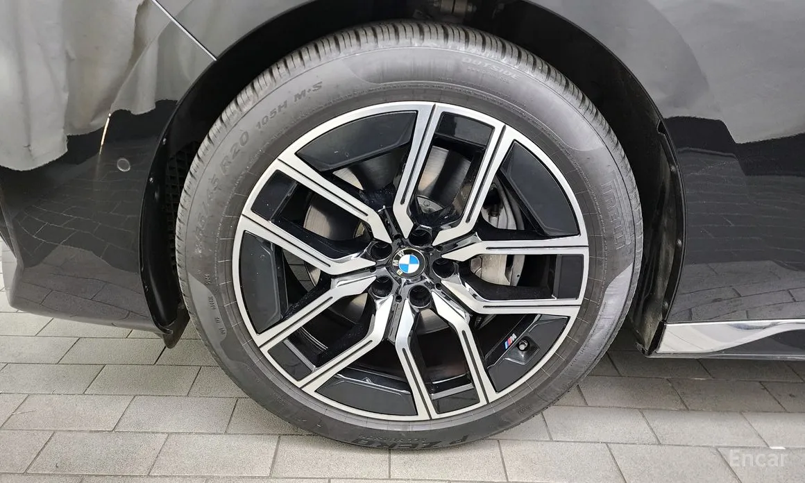 BMW 7 Series 2022 740i xDrive M Sport Limited