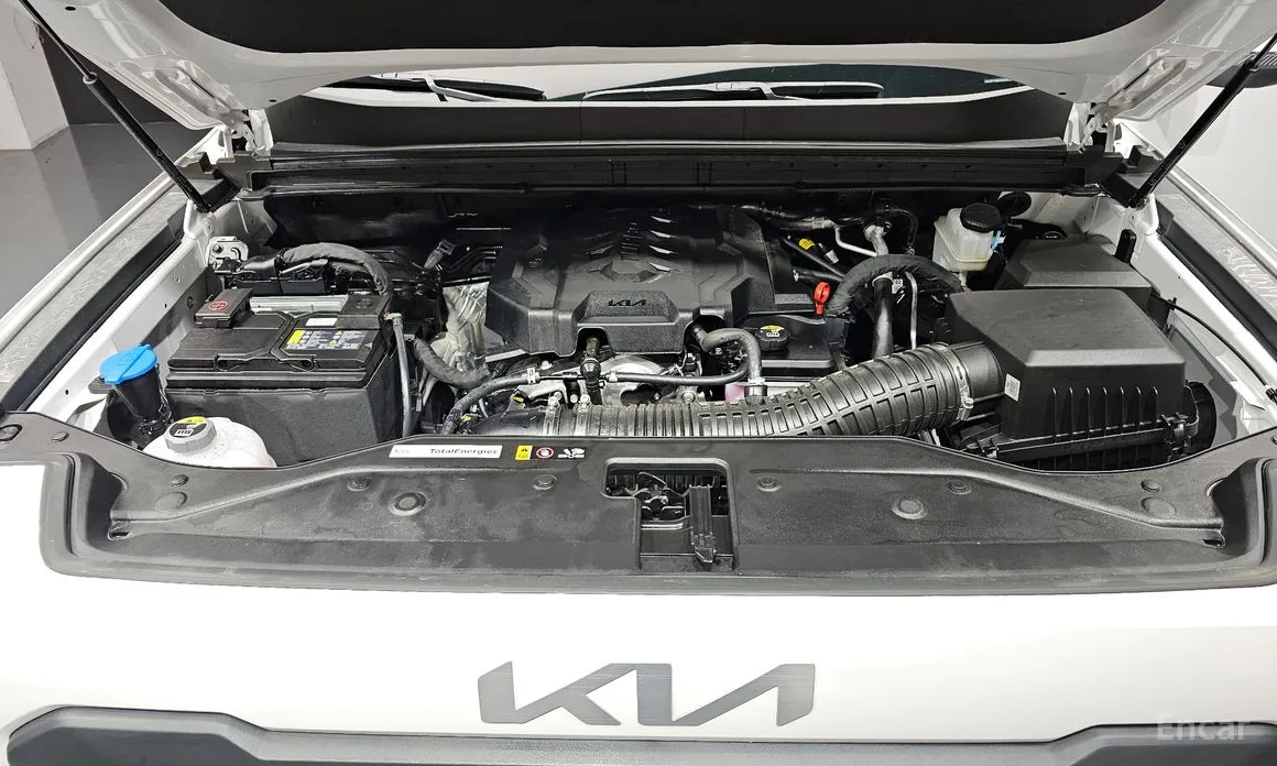 Kia Tasman 2025 2.5T Gasoline 2WD