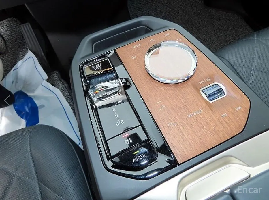 BMW iX 2021 xDrive50 Sports Plus