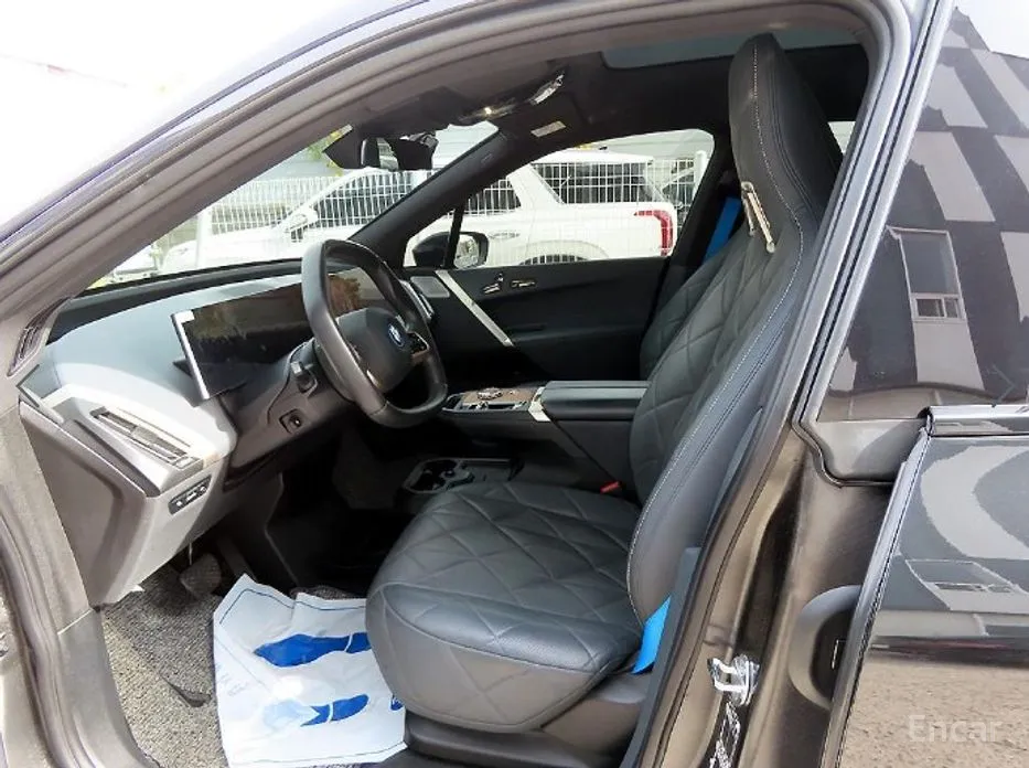 BMW iX 2021 xDrive50 Sports Plus