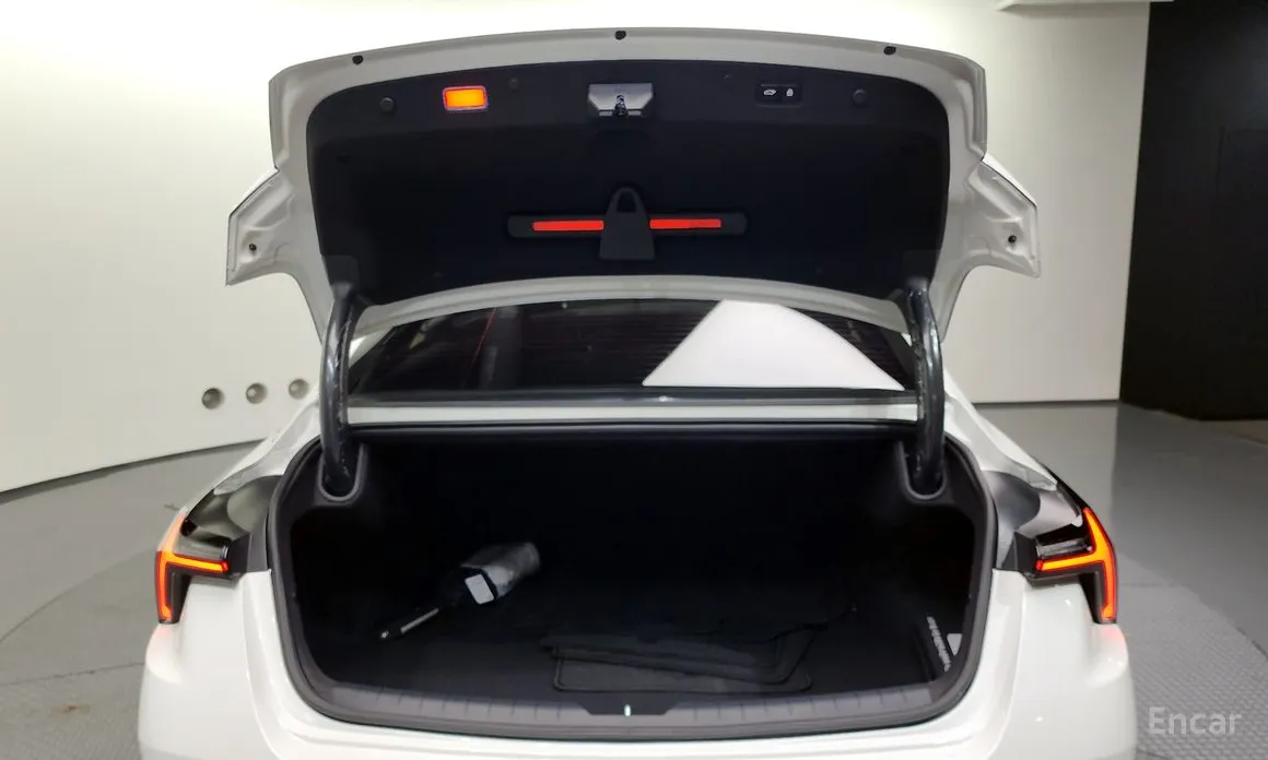 Kia K8 2024 Signature