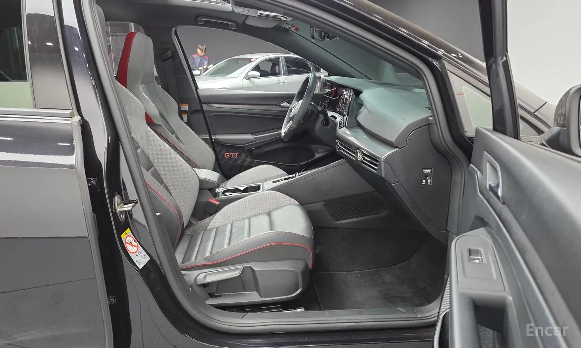 Volkswagen Golf 2022 2.0 GTI