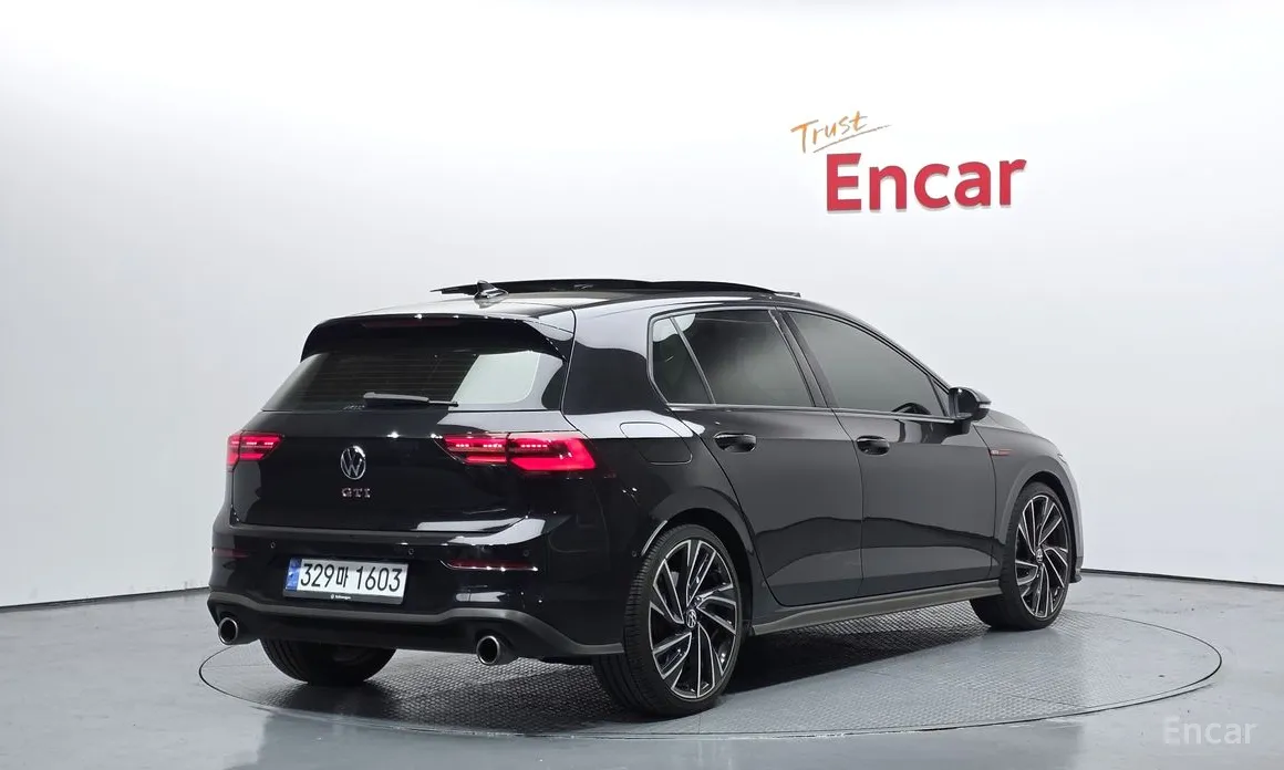 Volkswagen Golf 2022 2.0 GTI