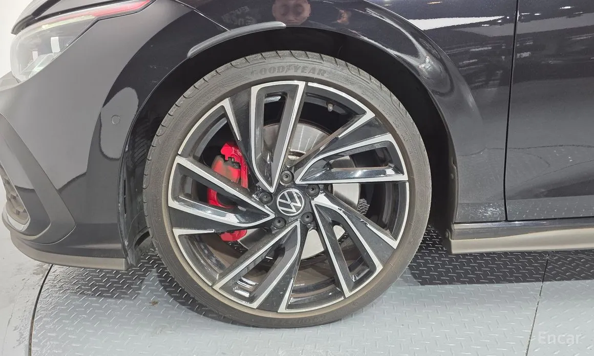 Volkswagen Golf 2022 2.0 GTI