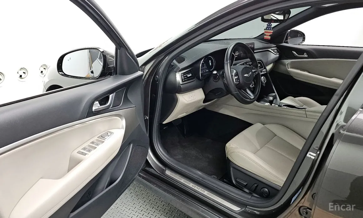 Genesis G70 2022 Gasoline 2.0T 2WD