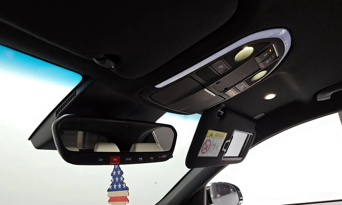 Genesis G70 2022 Gasoline 2.0T 2WD