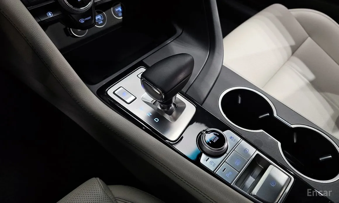 Genesis G70 2022 Gasoline 2.0T 2WD