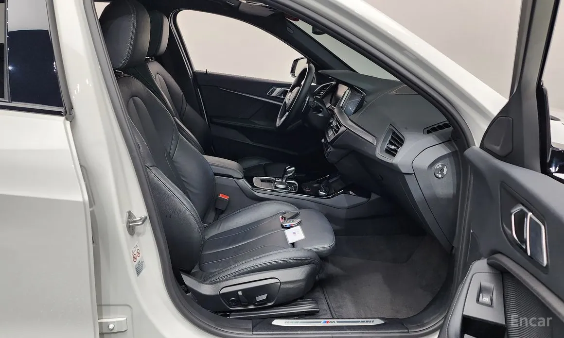 BMW 1 Series 2020 120i M Sports