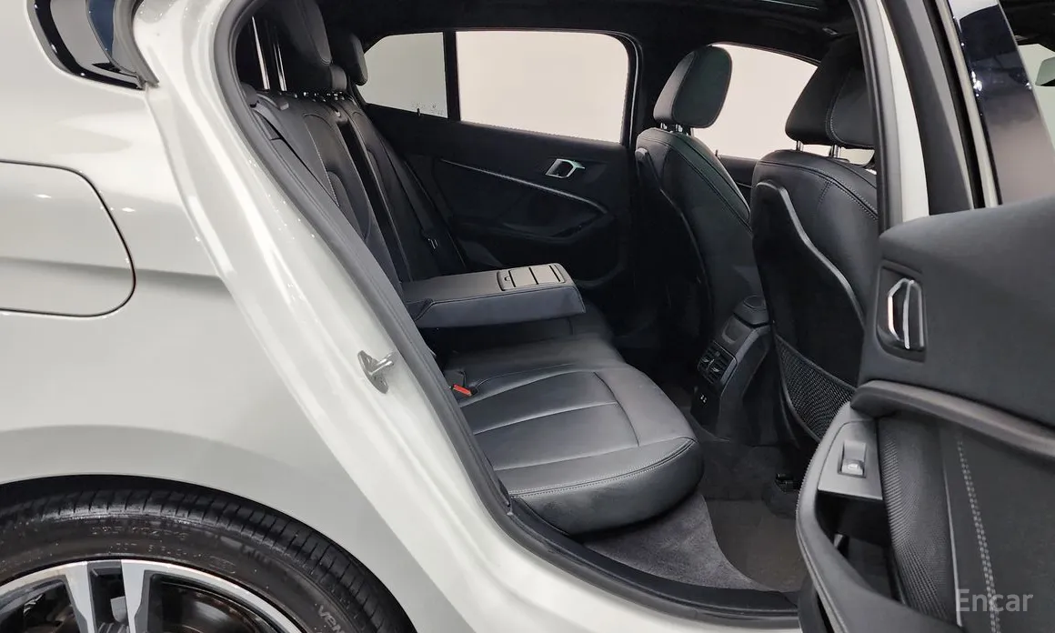 BMW 1 Series 2020 120i M Sports