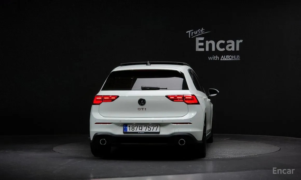 Volkswagen Golf 2022 2.0 GTI