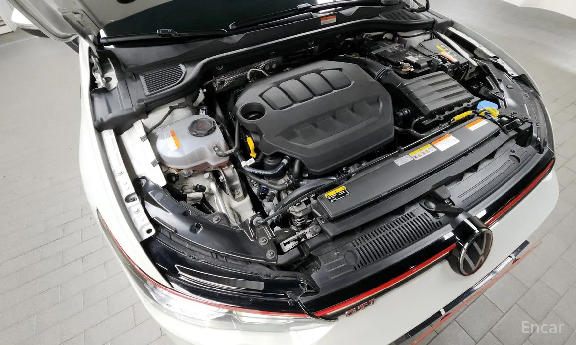 Volkswagen Golf 2022 2.0 GTI