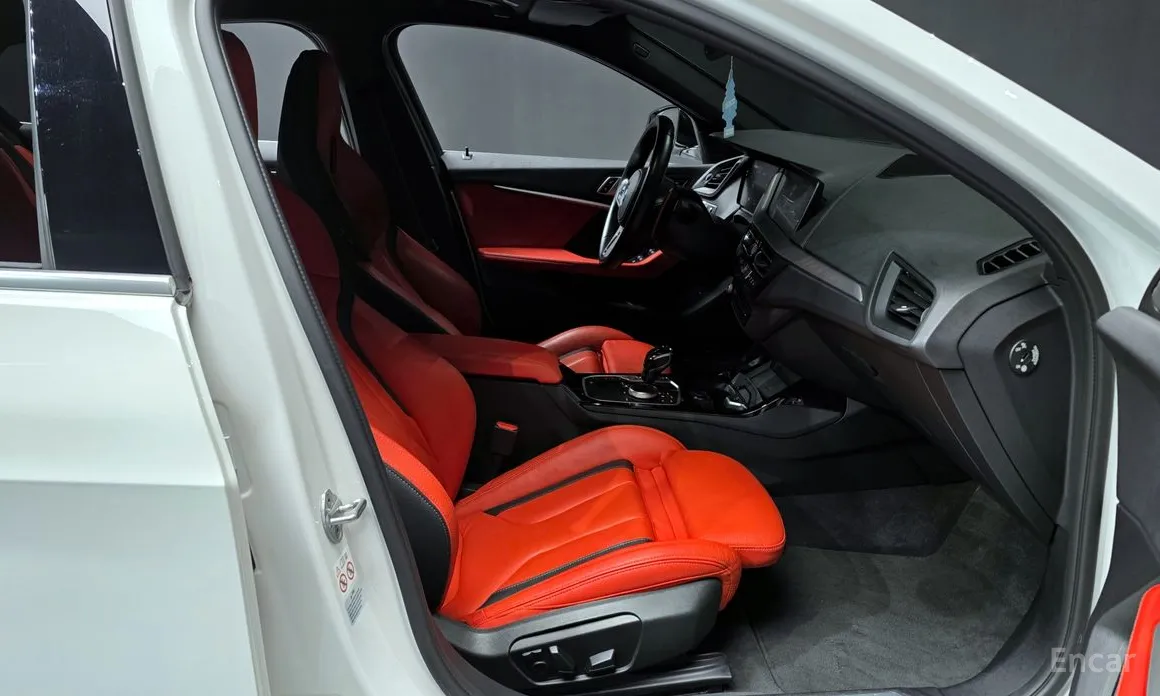 BMW 1 Series 2020 M135i xDrive